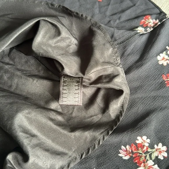 BB Dakota Floral V-Neck Ruffle Flare Swing Mini Dress Size 6 Women’s Fall Dress - Picture 13 of 16